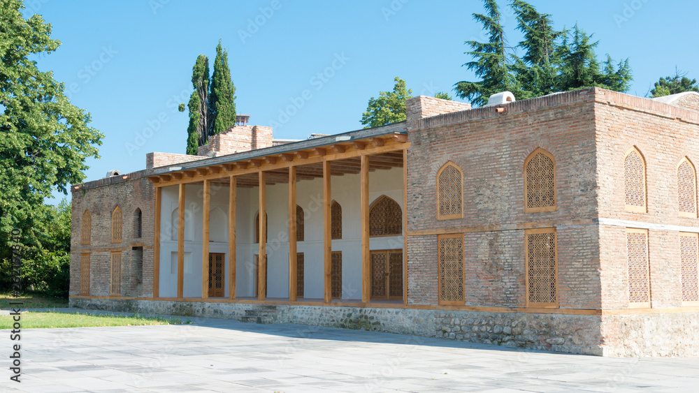 Obraz premium Telavi, Georgia - Jul 08 2018: Telavi castle (Batonis Tsikhe Fortress). a famous Historic site in Telavi, Kakheti, Georgia.