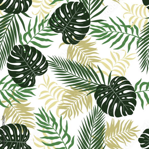 Tropical background with palm leaves. Seamless floral pattern. Summer vector illustration. Flat jungle print