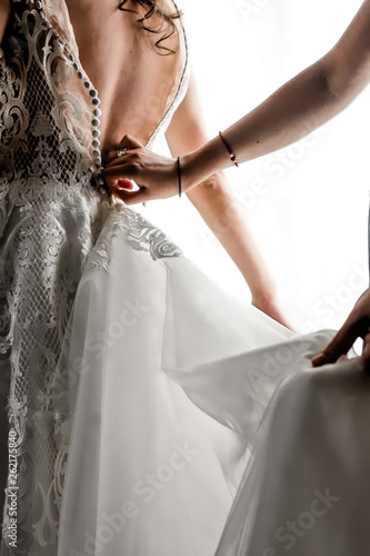 bride in white wedding dress