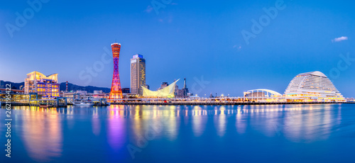 Obraz na płótnie Port of Kobe skyline at night in Kansai, Japan - Panoramic view w salonie