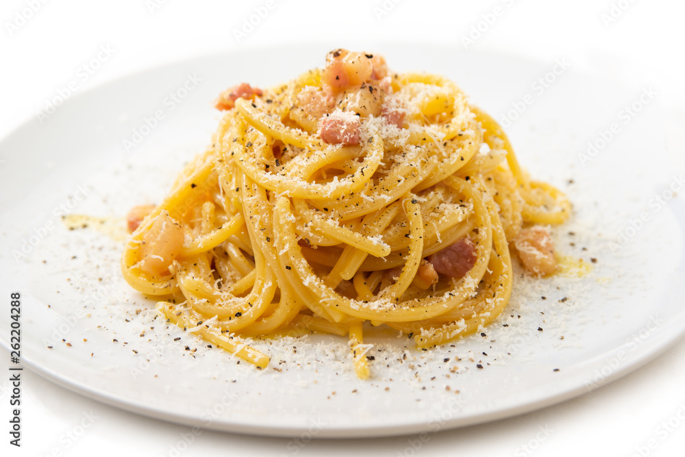 Spaghetti alla Carbonara, cucina tipica italiana
