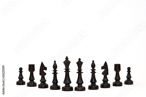 Czarne pionki szachowe