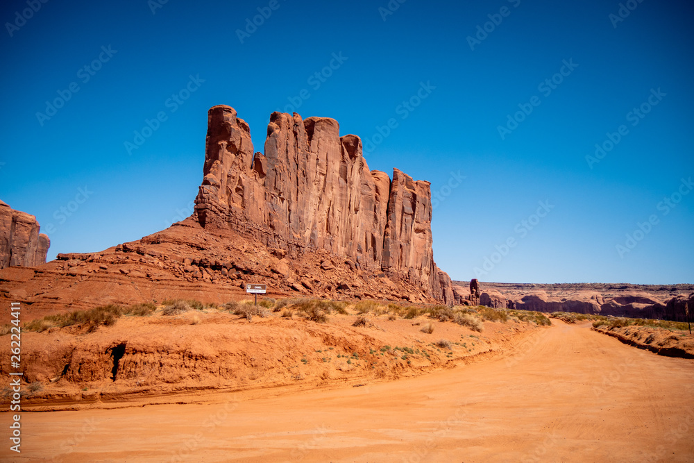 Fototapeta premium Monument Valley in Utah Oljato - travel photography
