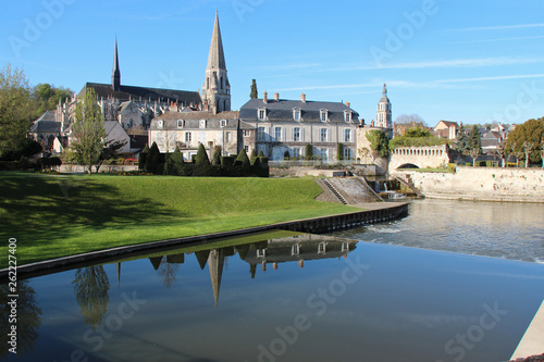 the river loir in vendôme (france) photo
