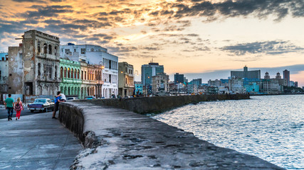 Keuken achterwand Havana Malecon promenade langs kust Havana  © Daniel Avram
