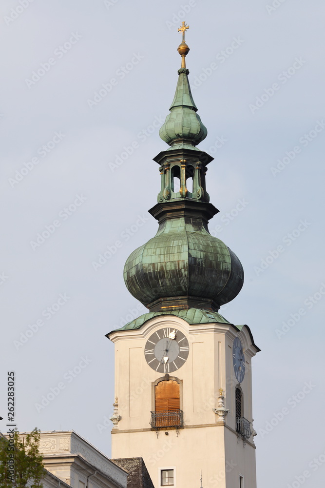 Turm der Pfarrkirche Wels, Oberösterreich Turm der Pfarrkirche Wels, Oberösterreich