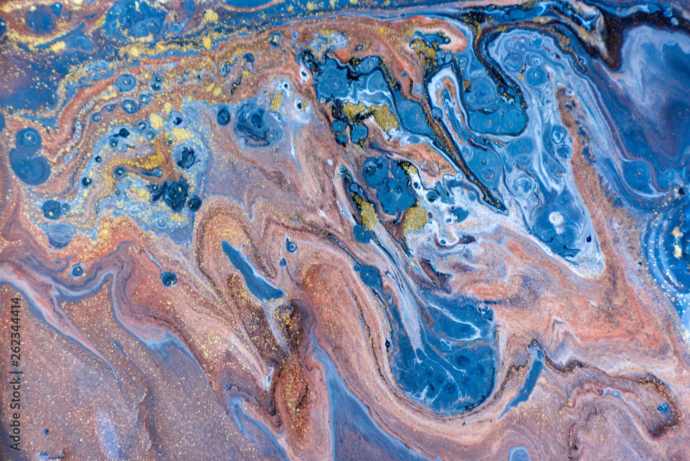 Fototapeta premium Blue marbling pattern. Golden marble liquid texture.
