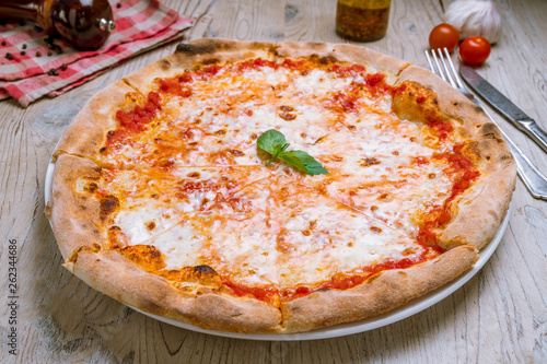 Quadro em tela Italian pizza Margherita