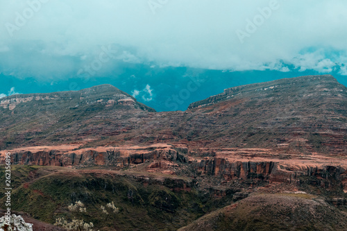 TORO TORO BOLIVIA Grand Canyon - gran cañón en el altiplano BOLIVIANO eroded rocks vegetation