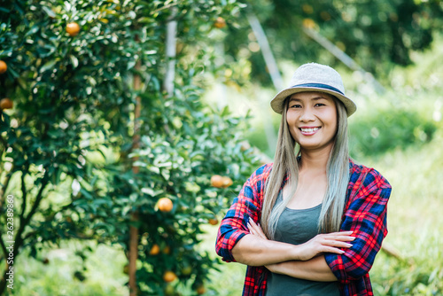 woman havesting Orange plantation