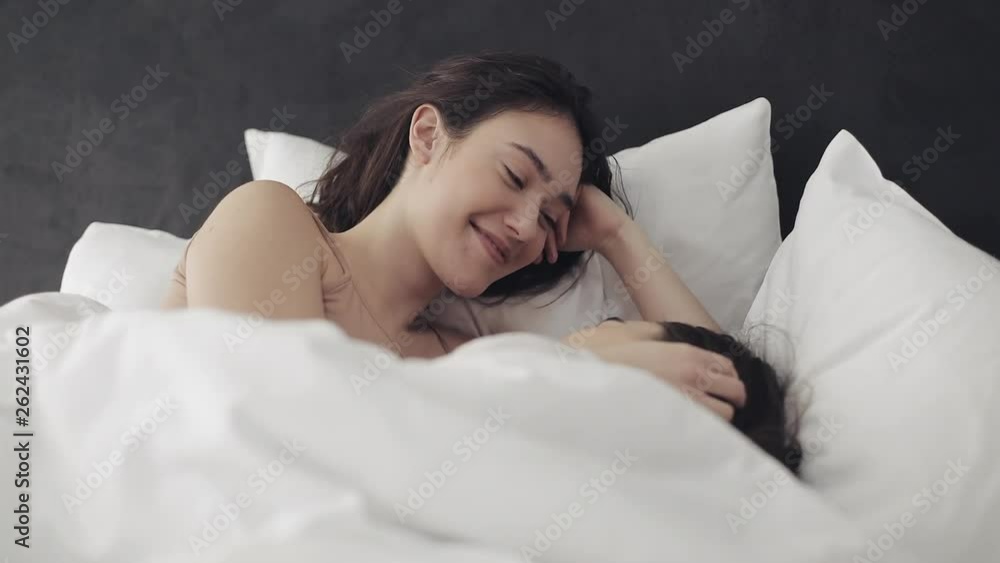 Lesbian Wake Up