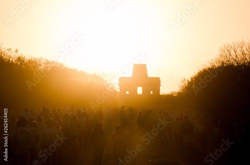 amanecer en dzibilchaltún 