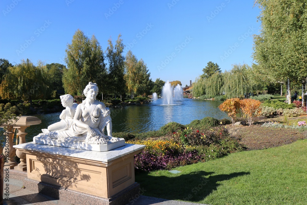 fountain in park, mejigorie, Kiev region, fountain, statue, water, park, garden, sculpture, architecture, green, trees, pond, lake, ukraine, summer, art, nature, monument, 