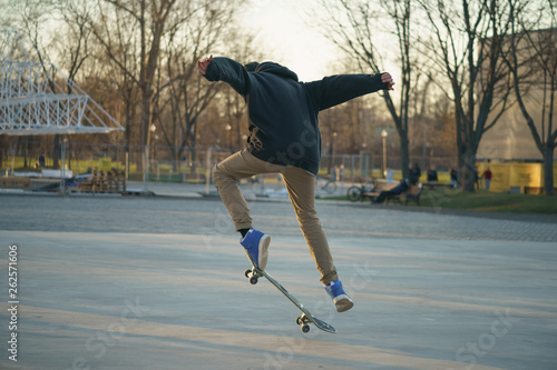 Skateboarder doing the trick
