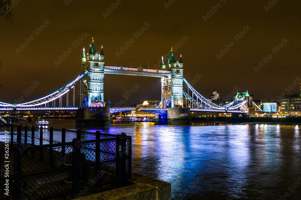 Obraz premium Tower Bridge