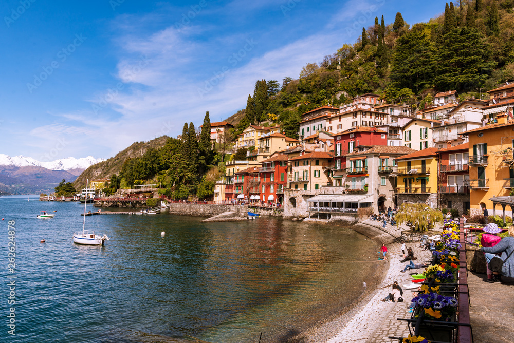 Varenna by the water