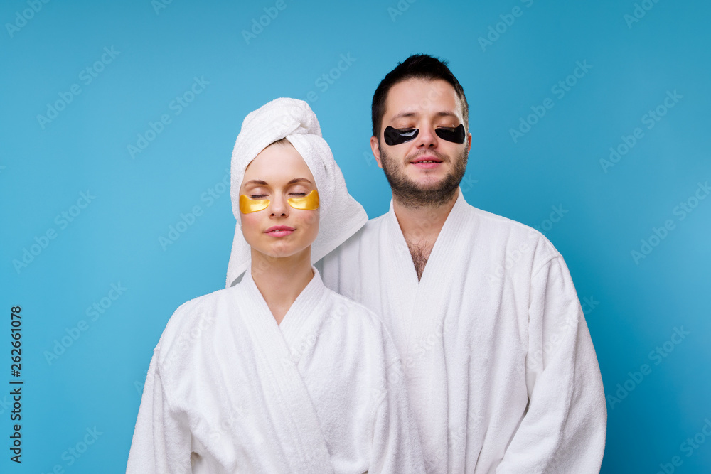 Image of man and woman with gel pads under eyes Image of man and woman with gel pads under eyes