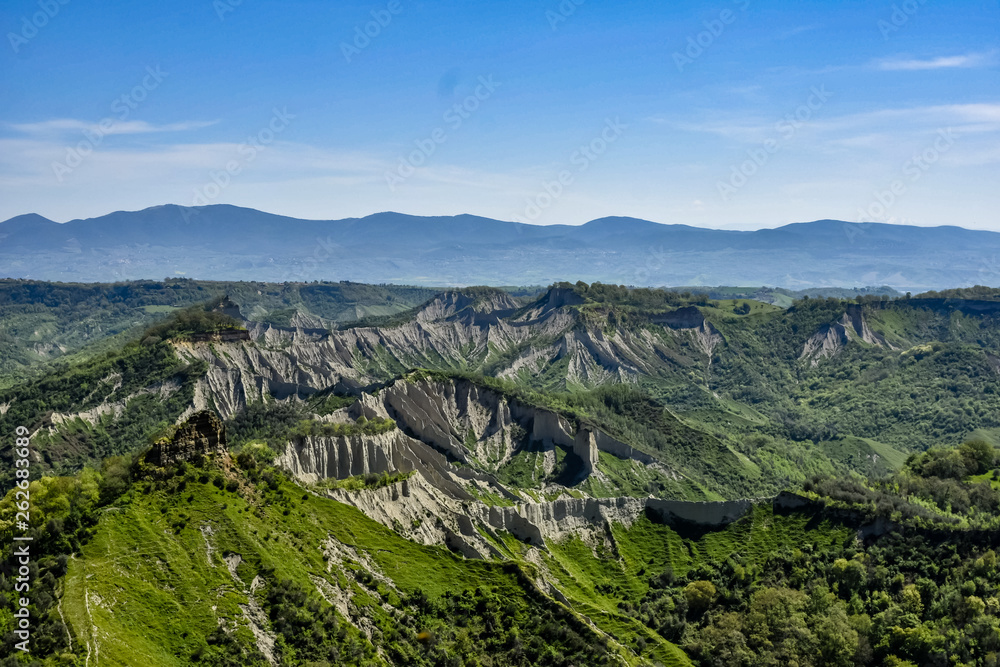 Naklejka premium Civita di Bagnoregio