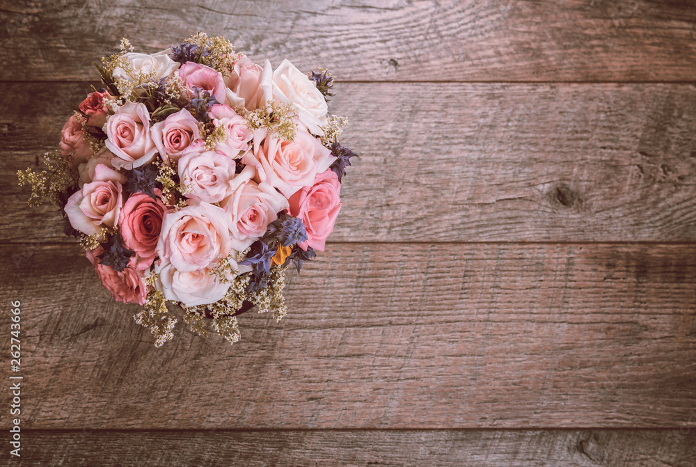 Luxury bouquet made of red roses in flower shop Valentines Bouquet of pastell roses Luxury bouquet made of red roses in flower shop Valentines Bouquet of pastell roses