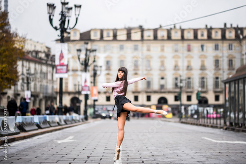 Ballerina torino © gioma07