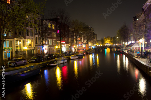  Night streets of Amsterdam and canals in the night elimination