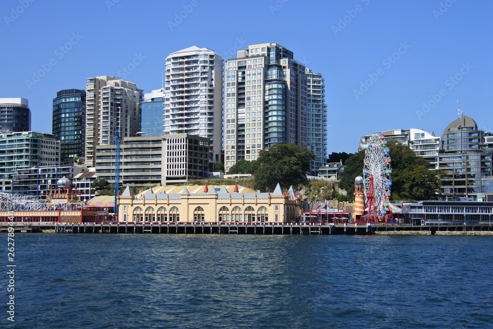Freizeitpark im Hafen von Sydney in Australien
