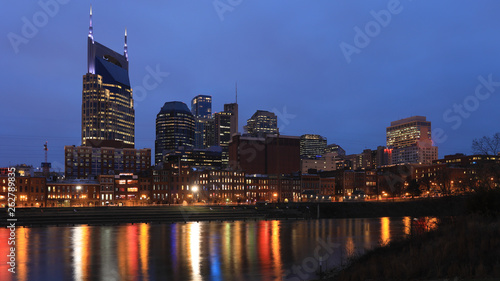 Nashville, Tennessee city center at dusk © Harold Stiver