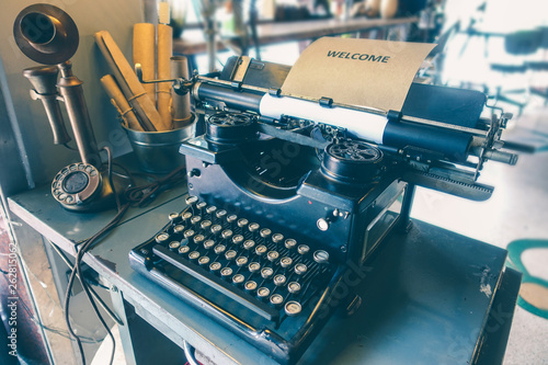 Foto Rare old-fashioned typewriter