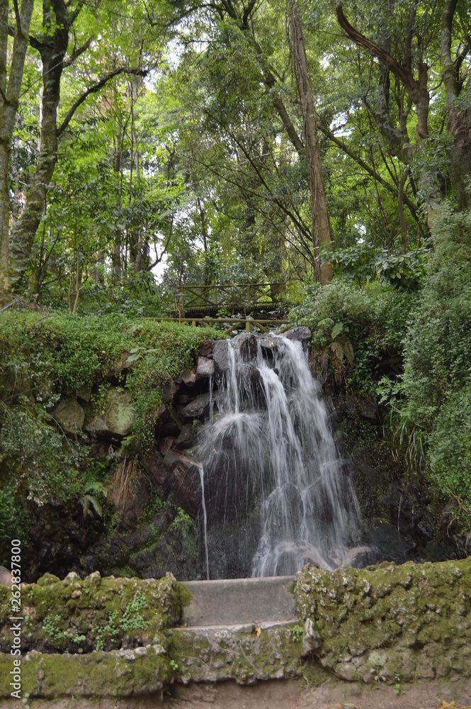 Obraz premium Waterfall Of The Floors In Sintra. Nature, architecture, history, street photography. April 13, 2014. Sintra, Lisbon, Portugal.