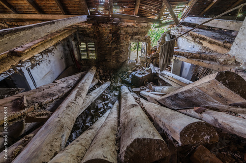 Wallpaper Mural schwerer eingestuerzte holzdecke Torontodigital.ca