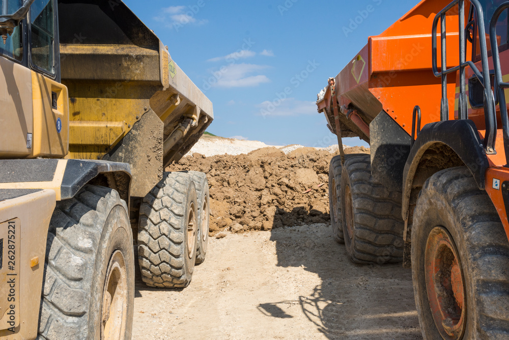 Obraz premium évacuation de gravats sur chantier