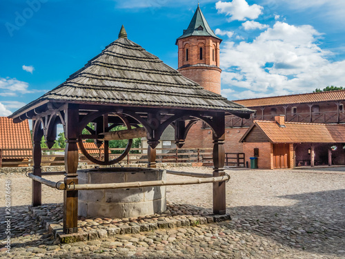 Obraz na płótnie studnia zamkowa w salonie