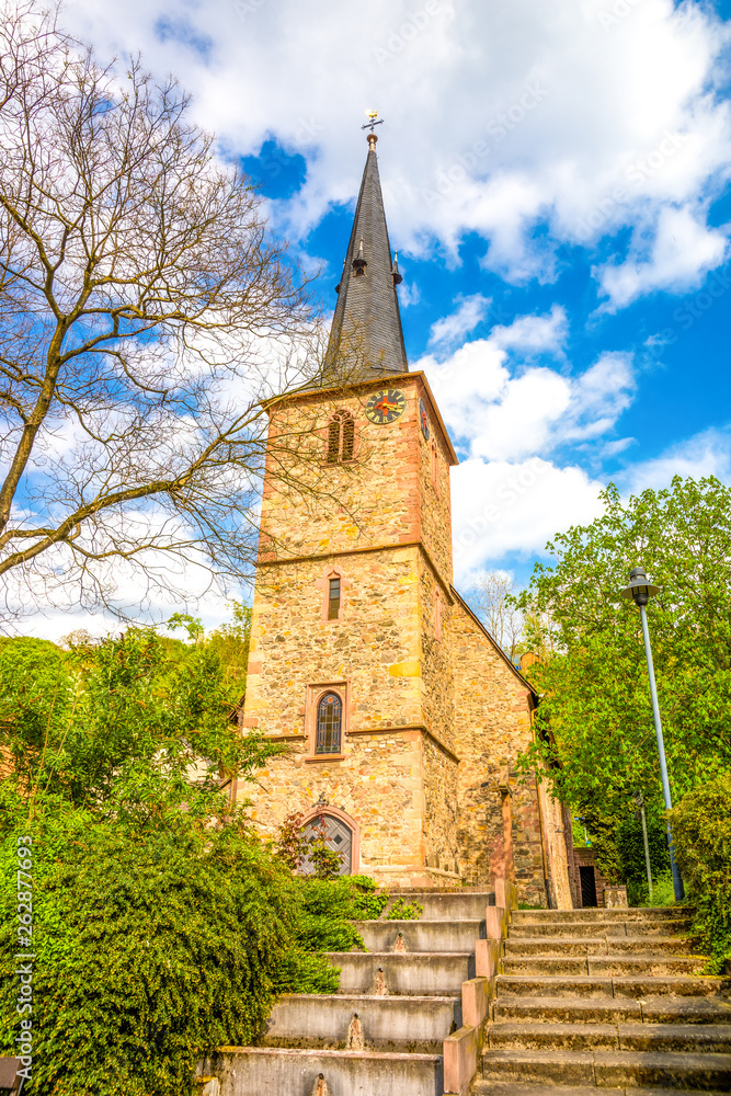 Katholische Kirche im Odenwald 