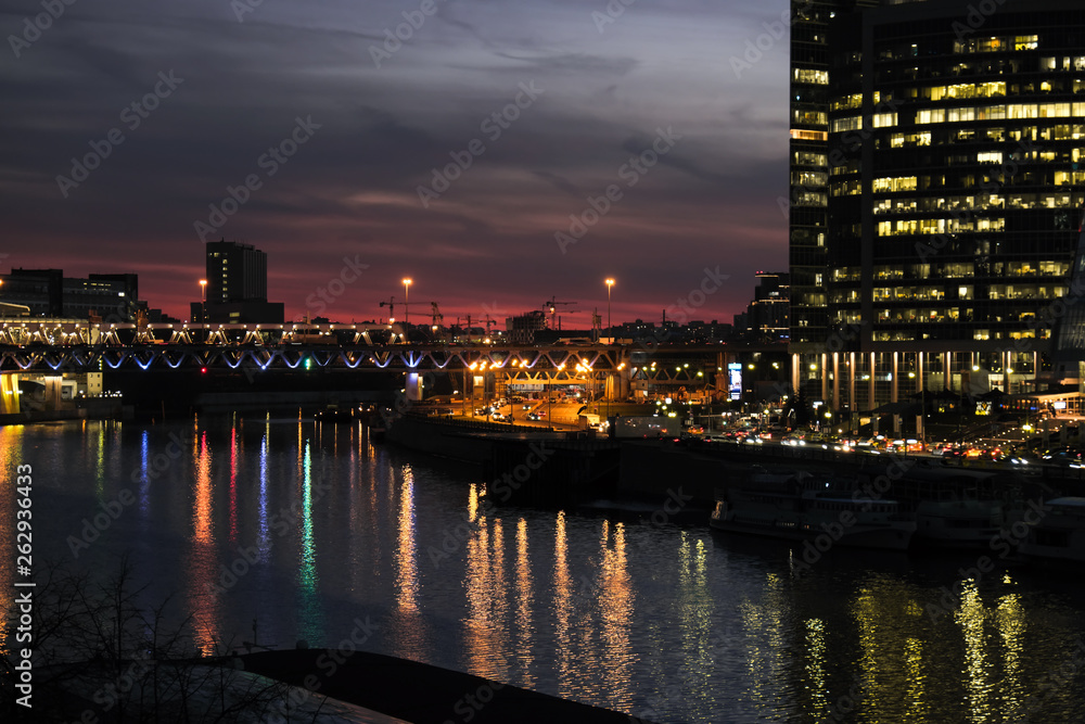 Obraz premium Moscow, Russia - April, 2019: Moscow City International Business Center at night, Russia