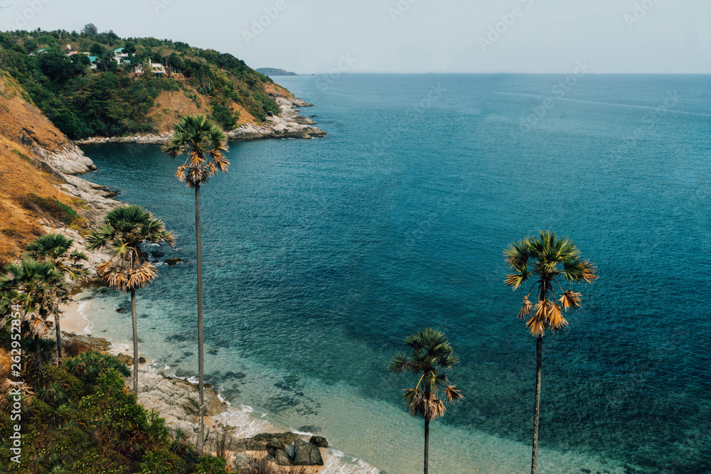 Fototapeta premium landscape view from the cape promthep, thailand