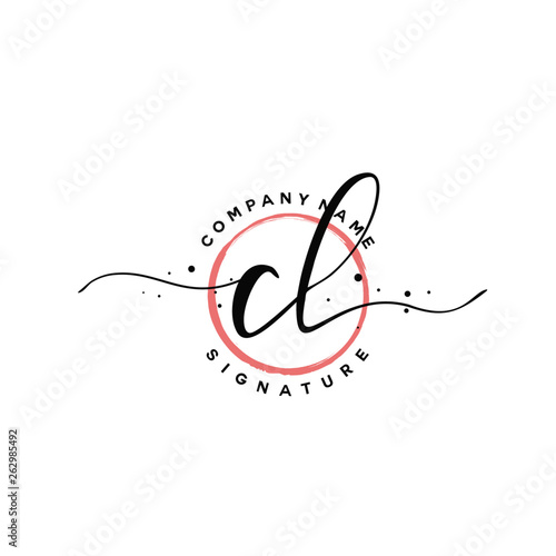 C L CL Initial letter handwriting and  signature logo.