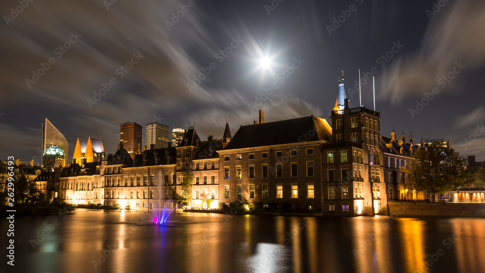 Buitenhof the parliament building of the Netherlands nigh view image 