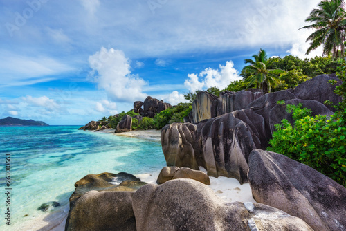 rocks,white sand,palms,turquoise water at tropical beach,la dique,seychelles paradise 22 © Christian B.