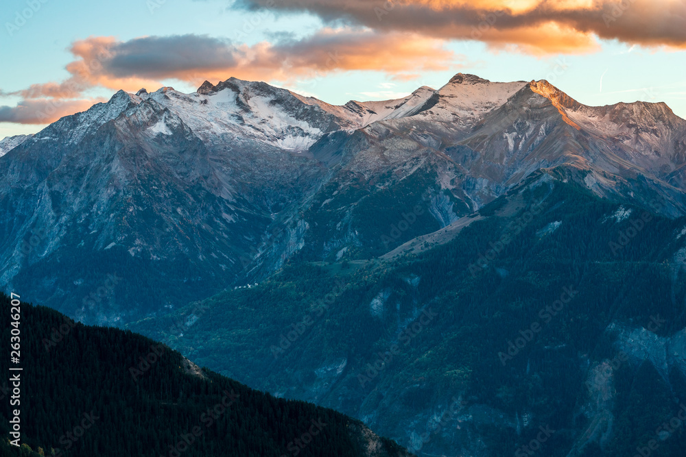 Atardecer en la montaña