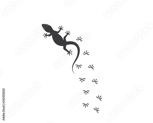 Lizard vector illustration logo