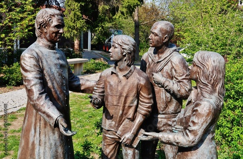 Foto Don Bosco, Jugendseelsorger, Jugendgruppe