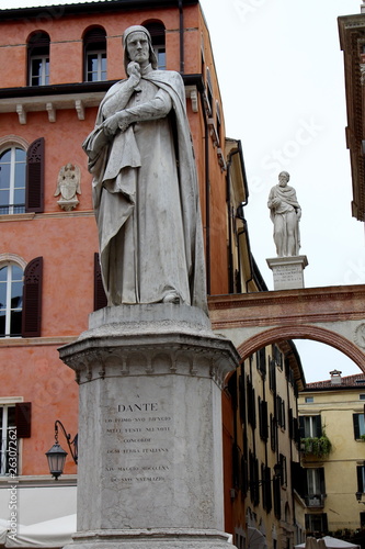the statue of Dante Alighieri in Piazza dei Signori in Verona
