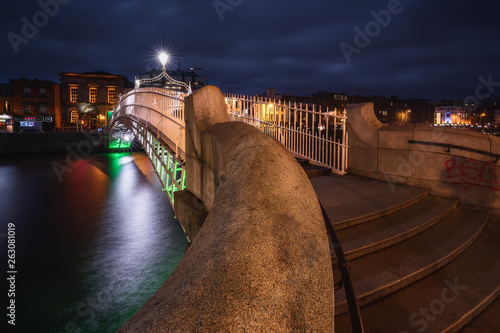 Photography Ha'Penny Bridge - Night Shot - Dublin, Ireland