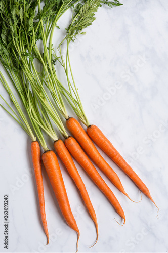 Fresh Organic Yellow Carrots