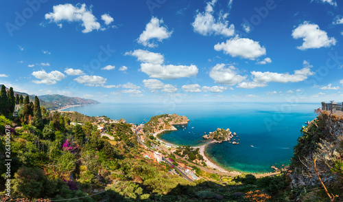 Fototapeta Naklejka Na Ścianę i Meble -  Taormina view from up, Sicily