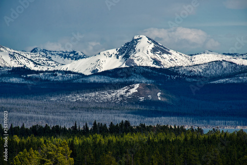 Mountains in Yellowstone National Park © David Arment
