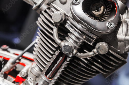 Motorcycle engine single cylinder