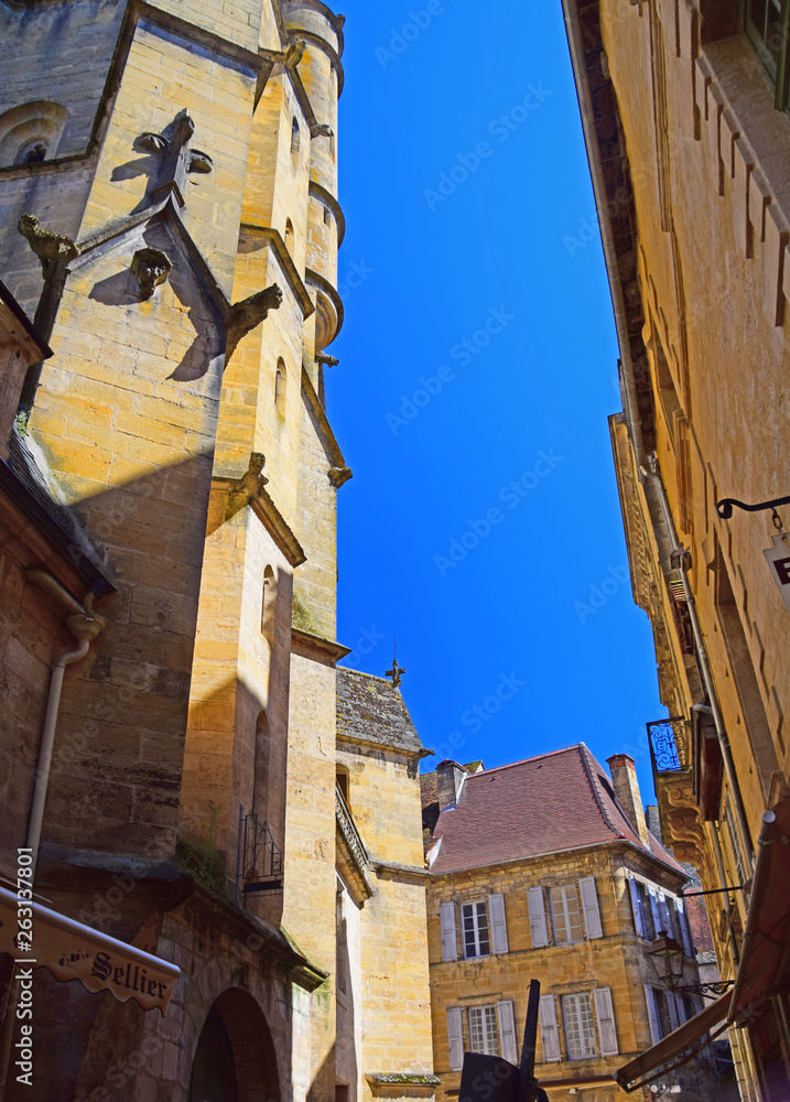 Architecture and street scenes from the beautiful medivale town of Sarlat-la-Caneda in the Dordogne region of France
