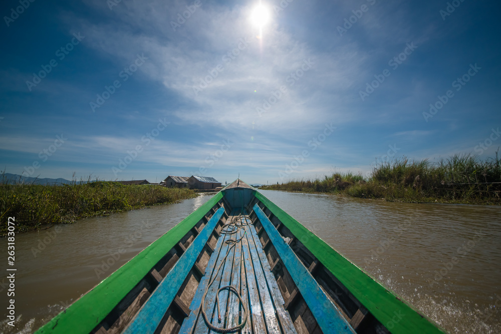 Strolling by boat in Inle Lake, Myanmar.