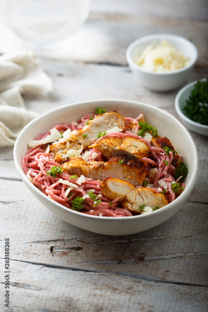 Beetroot pasta with chicken Beetroot pasta with chicken